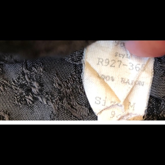 CP Shades Vintage Black Floral Button Up Top Jacket Size Medium Style R927-365 - Picture 5 of 10